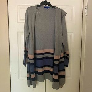Apt. 9 Women’s xl Grey waterfall cardigan with pink and blue striped detail